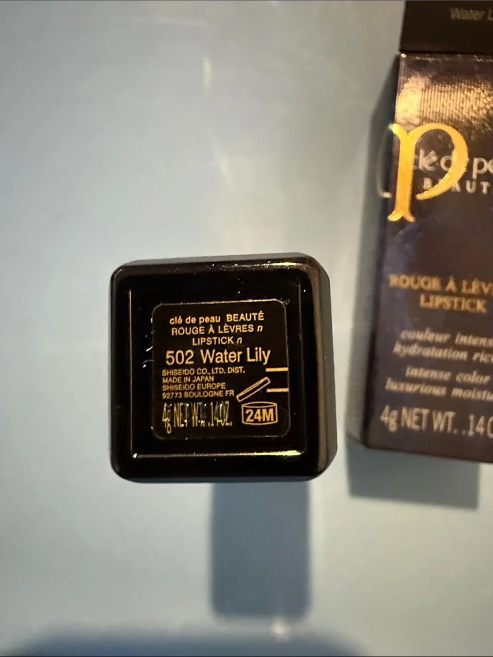 clé de peau Rouge à Lèvres Lipstick 502 Water Lily - Black & Gold Packaging - Picture 2 of 6